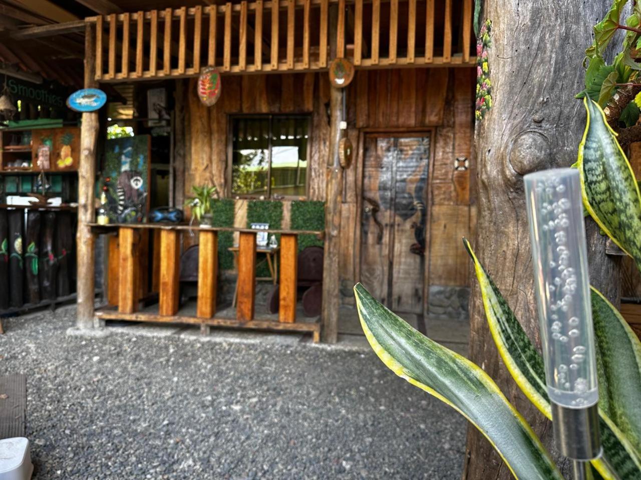 Hostel Rustico Marabi Tárcoles Exterior foto